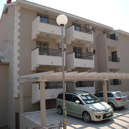 Pima Apartmani